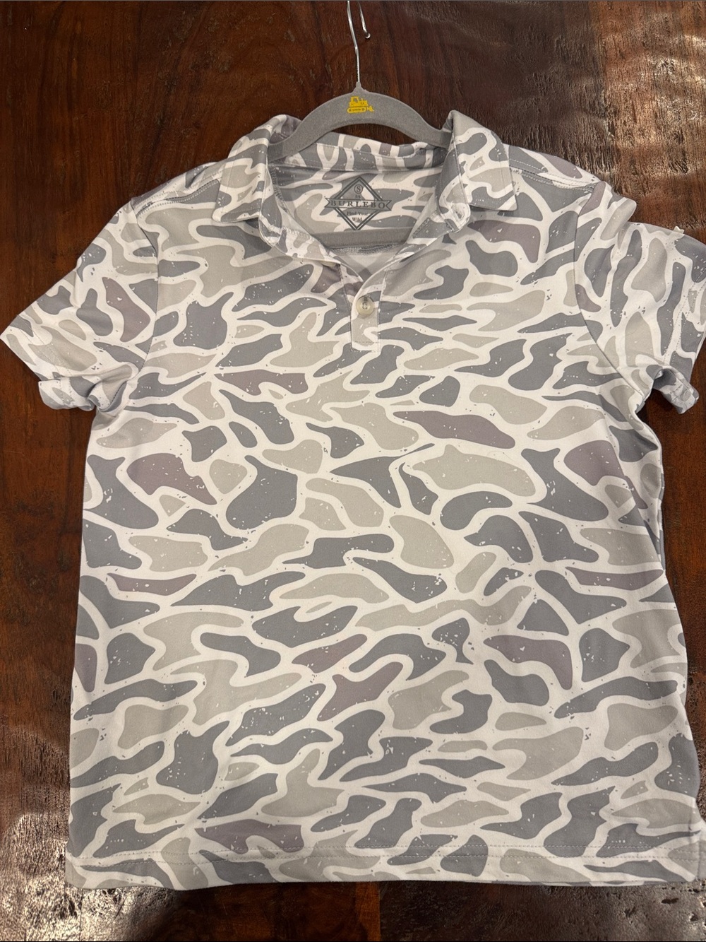 BURLEBO boys White and Gray Camo Polo